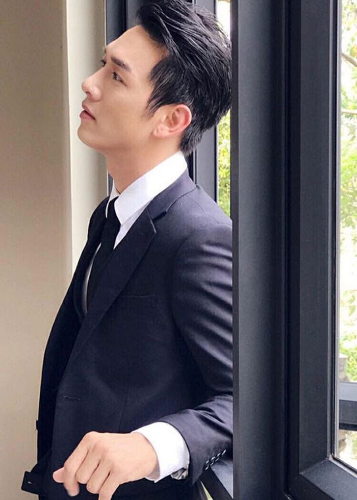 Isaac, Sơn Tùng và loạt sao nam Vbiz sở hữu góc nghiêng cực phẩm
