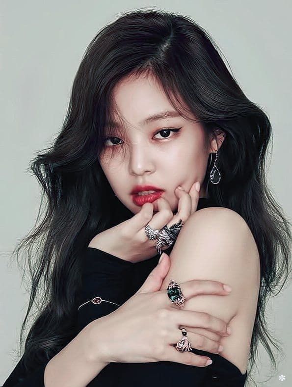 Jennie, Hwasa,… xứng đáng dẫn đầu làn sóng girl crush: Ai cũng đẹp mê