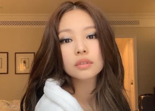 Jennie, Hwasa,… xứng đáng dẫn đầu làn sóng girl crush: Ai cũng đẹp mê