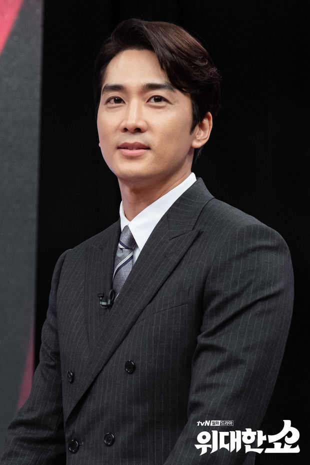 Jeon Ji Hyun No.1 BXH đại gia bất động sản Kbiz 2019