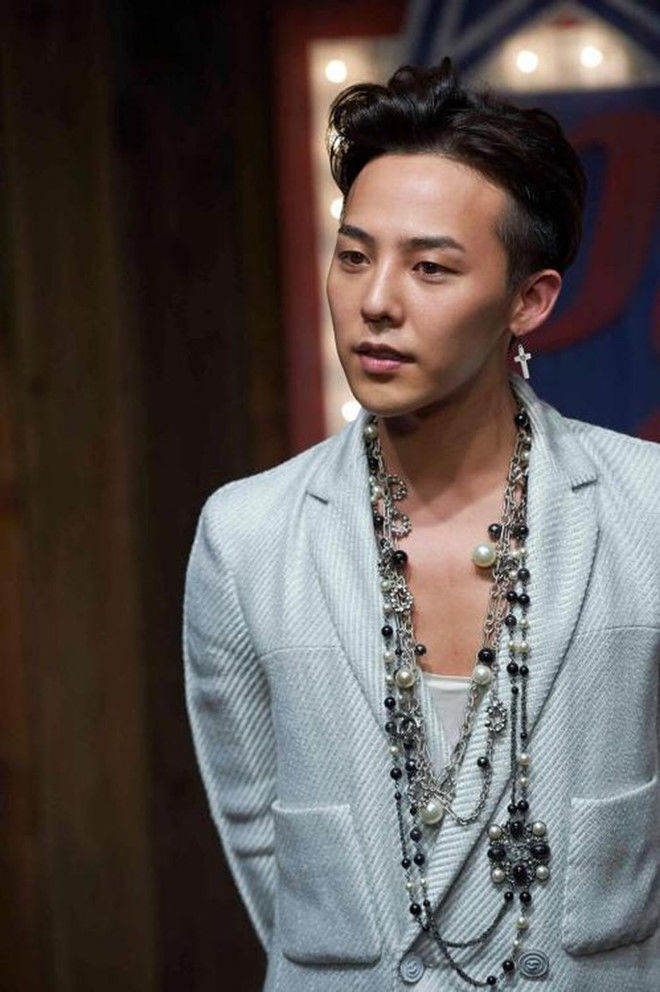 Jisoo và G-Dragon: Hai gà cưng nhà YG ưa phong cách trái giới tính