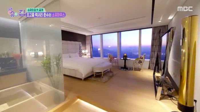 Junsu (JYJ) gây choáng khi hé lộ cơ ngơi xa xỉ trên sóng truyền hình