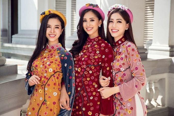 Khoảnh khắc các nàng Hậu chung một khung hình