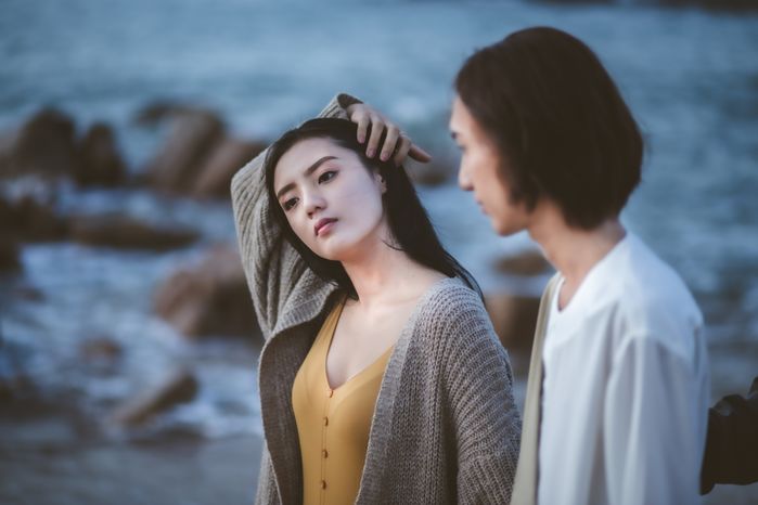 Lâm Á Hân xinh đẹp cuốn hút trong MV mới của Lynk Lee