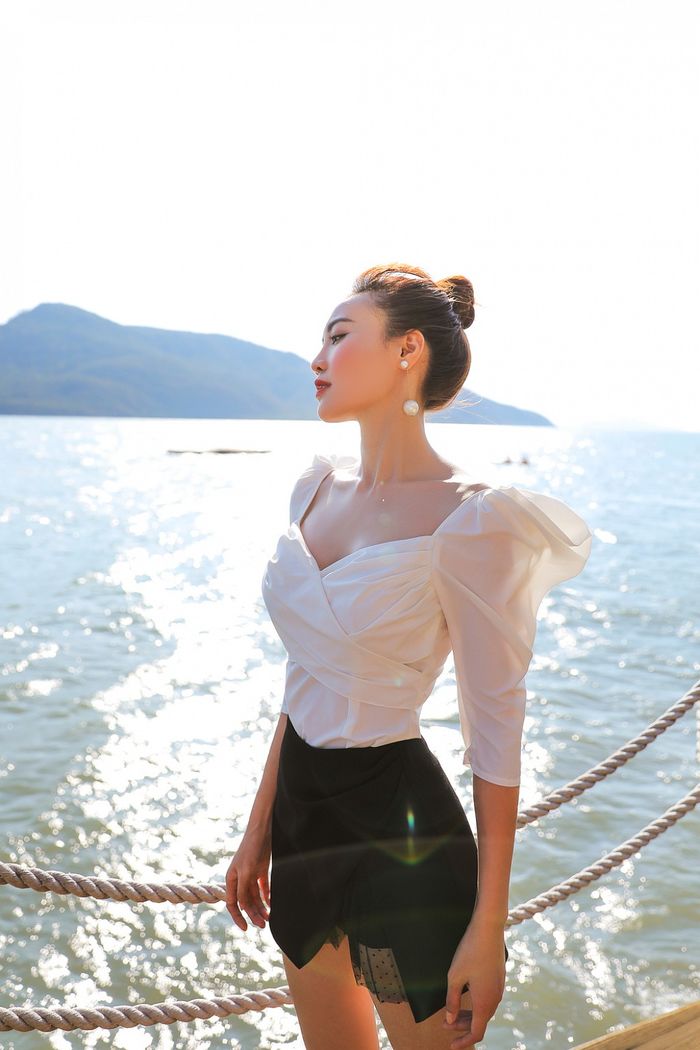 Lan Ngọc tham gia cuộc đua hàng hiệu Vbiz với tủ đồ hiệu cả tỷ đồng