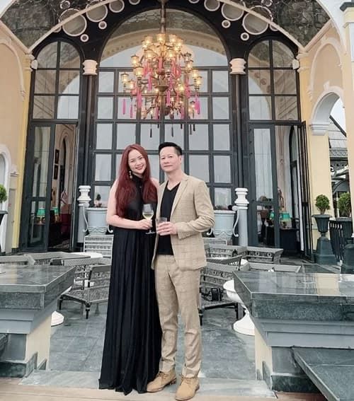 Lấy chồng đại gia hơn nhiều tuổi: Bảo Thy được đối xử như công chúa