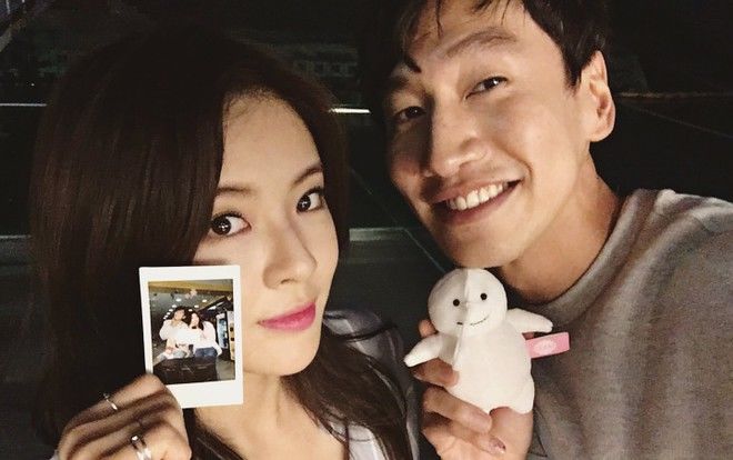 Mạc Văn Khoa, Kwang Soo dù ngoại hình không đẹp vẫn có bạn gái xinh