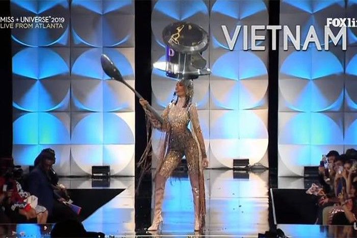 Lộ bảng điểm Miss Universe, Hoàng Thùy thiếu 0,005 là lọt Top 10