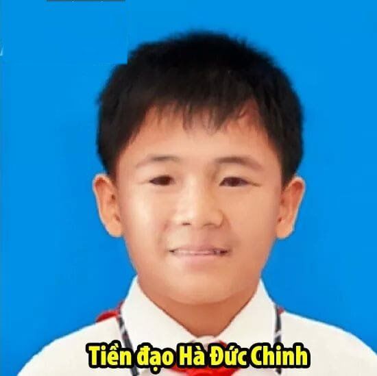 Lọat ảnh thời ngố tàu của Đức Chinh, Văn Hậu và dàn cầu thủ Việt Nam