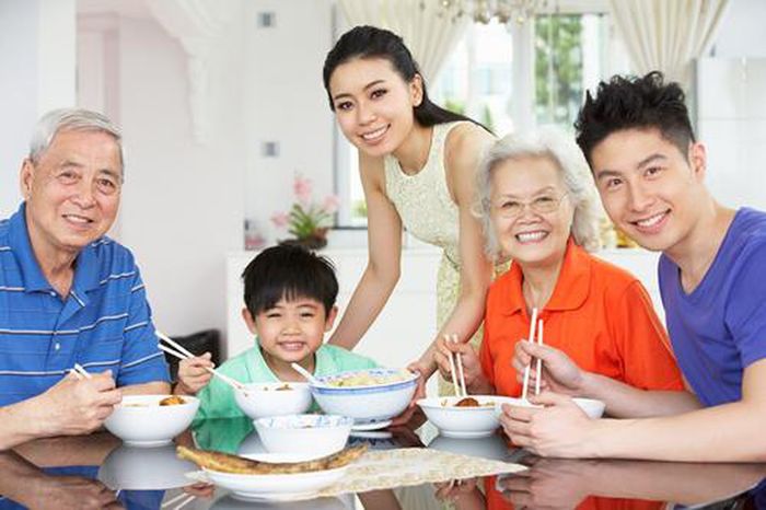 Ở Tây không có cảnh mẹ chồng nàng dâu vì ở riêng, không giúp chăm cháu