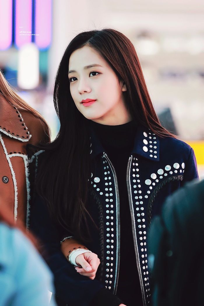 Mặc giản dị, Jisoo (BLACKPINK) vẫn chiếm sóng vì visual đỉnh cao