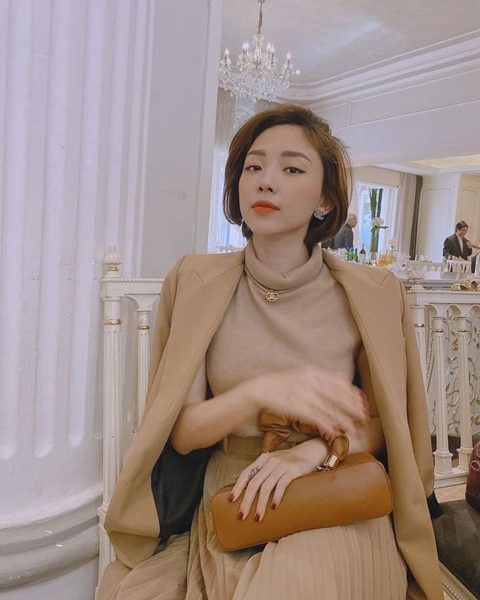 Mai Phương Thúy thả rông vòng 1, Min bất ngờ khoe ảnh gợi cảm
