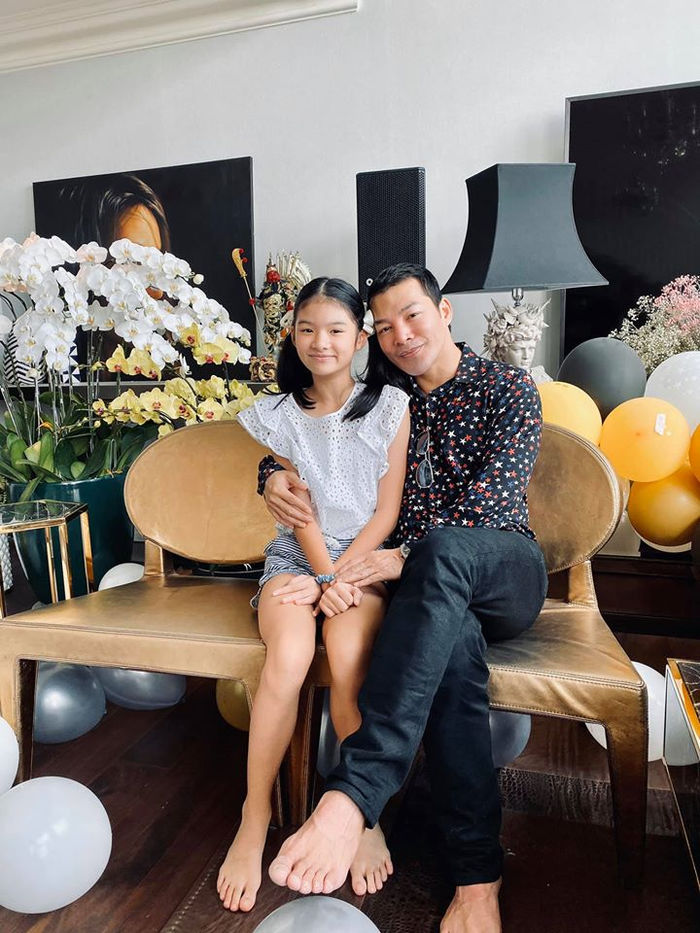 Mới 6 tuổi, con gái Công Vinh gia nhập hội chân dài ái nữ nhà sao Việt