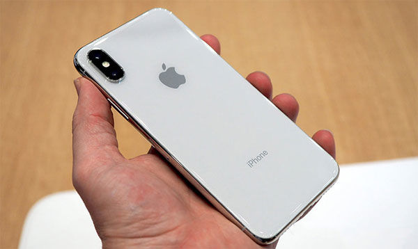 Mua ngay kẻo lỡ: iPhone X được rao bán với giá 6 triệu VNĐ