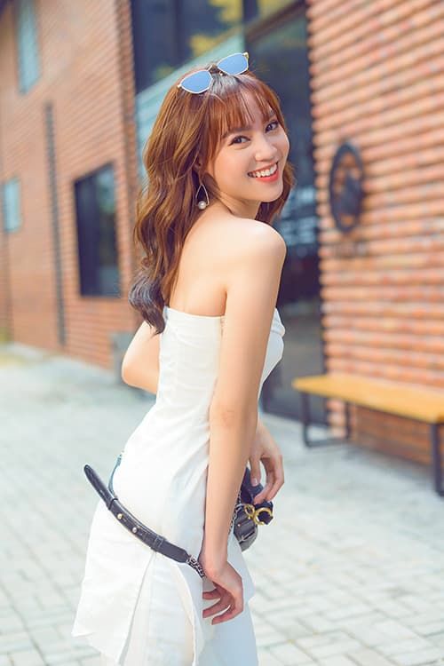 Mỹ nhân đạt đẳng cấp street style: Lan Ngọc, Chi Pu cực trendy