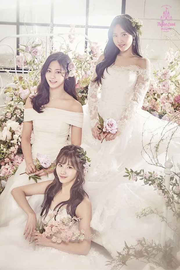 Mỹ nhân Kpop hóa cô dâu: Red Velvet huyền bí, Twice hiện đại