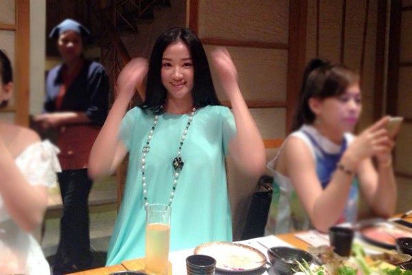 Mỹ nhân Việt giấu nhẹm chuyện sinh nở, đùng đùng khoe ảnh con gây sốc
