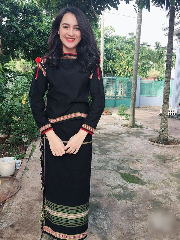 Nét đẹp của cô gái Ê-Đê liên tục bị lầm tưởng là người nước ngoài