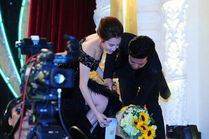 Đăng tổng kết cuối năm Nhã Phương vô tình tiết lộ tên con gái