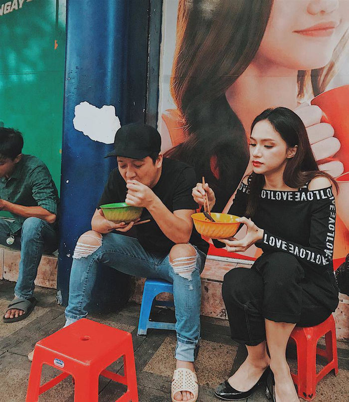 Nhã Phương - Trường Giang: Chồng diện đồ bình dân, vợ toàn hàng hiệu