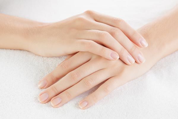 Nhân tướng học: Lông mọc ở tai, ngón chân thì sống thọ tài vận may mắn