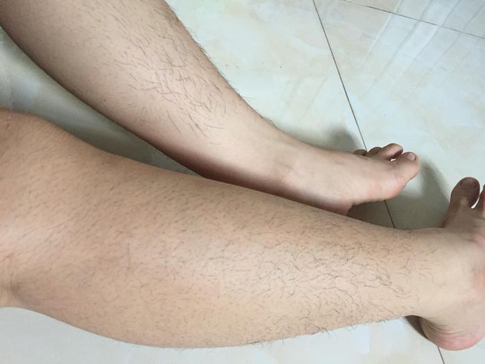 Nhân tướng học: Lông mọc ở tai, ngón chân thì sống thọ tài vận may mắn