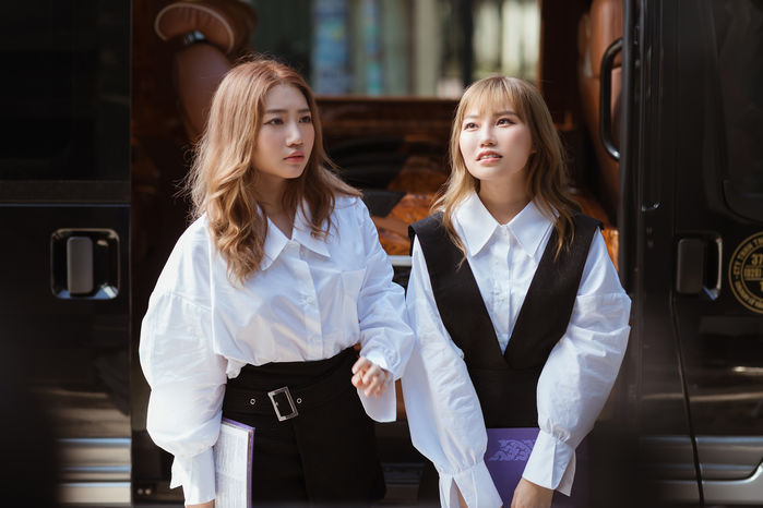 Orange đốn mắt người xem khi hóa thân quyến rũ album ảnh Chị Chị Em Em