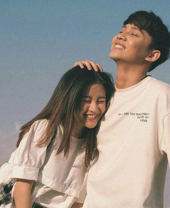 Con gái không vòi quà người yêu dịp lễ xứng đáng gọi là thiên thần