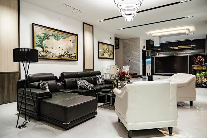 Quốc Trường hé lộ những góc an nhiên trong khuôn viên biệt thự 25 tỷ