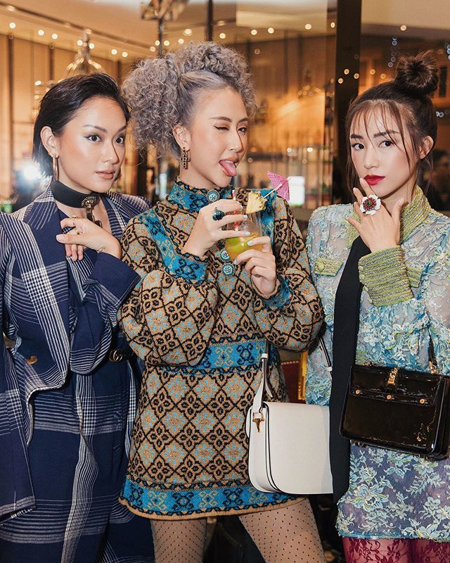 Quỳnh Anh Shyn lên đồ cực chất kết hợp cùng kiểu tóc xoăn lạ