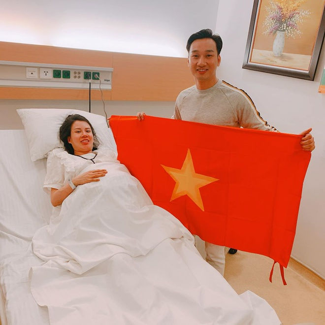 Sao Vbiz ăn mừng chiến thắng: Huỳnh Lập, BB Trần lên đồ đi bão