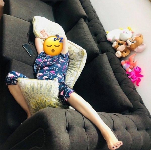 Sao Việt bị dìm hàng lúc ngủ: Hà Hồ, Hương Giang vẫn xinh đẹp