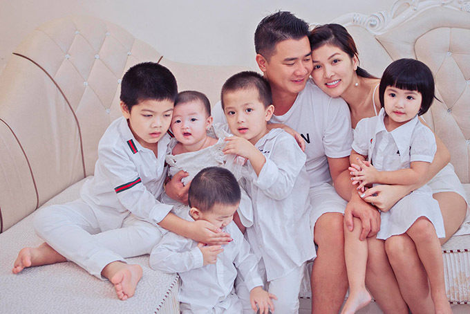 Sao Việt sẽ sinh con năm 2020: Jennifer Phạm đón bé thứ 4