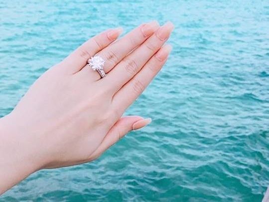 Sao Việt vô cùng chịu chi với màn cầu hôn tốn kém bậc nhất