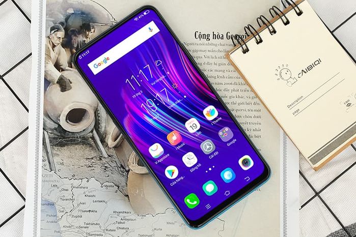 Smartphone giảm giá mạnh nhất dịp cuối năm: Galaxy S10+ giảm 7 triệu