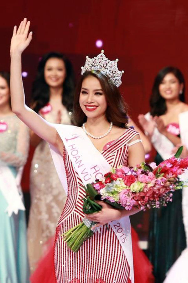 Số đo ba vòng của 4 Hoa hậu Hoàn vũ Việt Nam lúc đăng quang