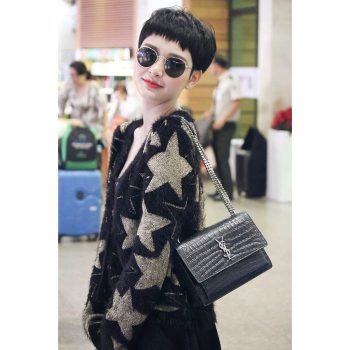 Street style sao Việt tuần qua: Lý Nhã Kỳ cực giản dị nhưng ghi điểm