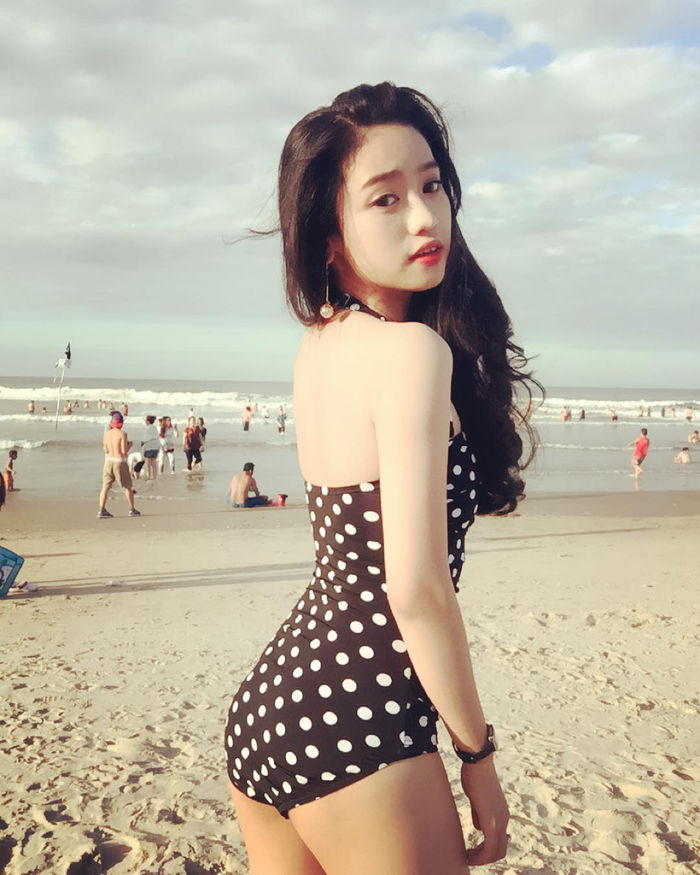Style của Midu và Tuesday Thúy Vi sau 5 năm: Midu ngày càng đẹp
