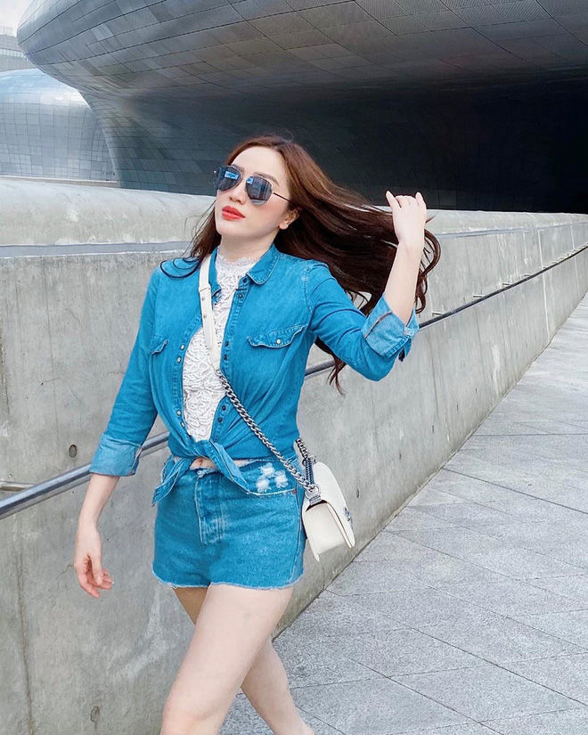 Bảo Thy hậu lấy chồng: Sắm đồ hiệu ngày một gắt, xinh đẹp hẳn ra