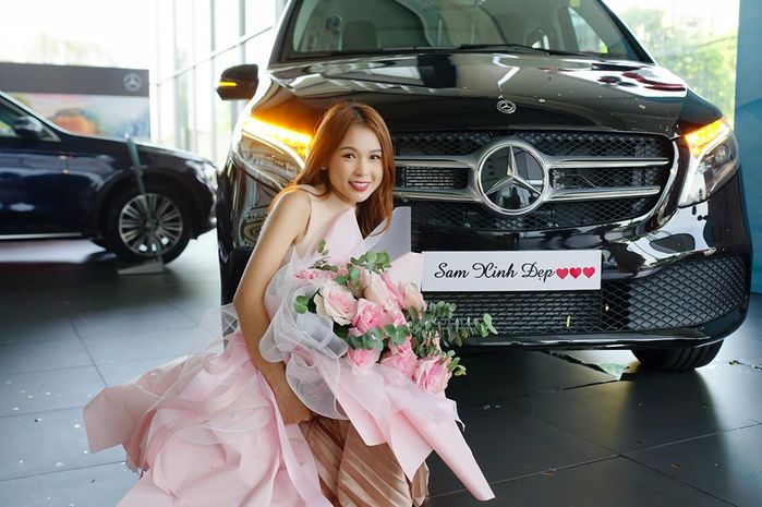 Tài sản sao Việt: Sam có cơ ngơi khủng, Khổng Tú Quỳnh phải vay mượn