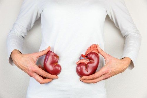 Chuyên gia Alyssa Tucci: Tay chân lạnh là dấu hiệu thiếu máu, suy thận
