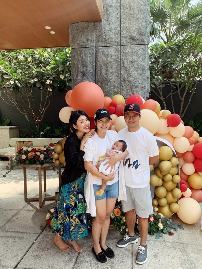 Cận mặt con trai đầu lòng nhà rapper Tiến Đạt, CĐM: Sao y bản gốc