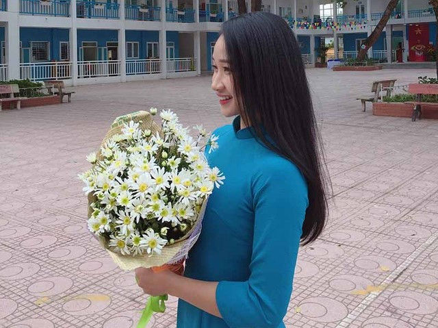 Thái Bình đúng là vùng đất sản sinh mỹ nhân: Nổi nhất bạn gái Văn Hậu