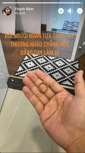 Thanh Bình đăng hình nhẫn cưới kèm dòng trạng thái ẩn ý