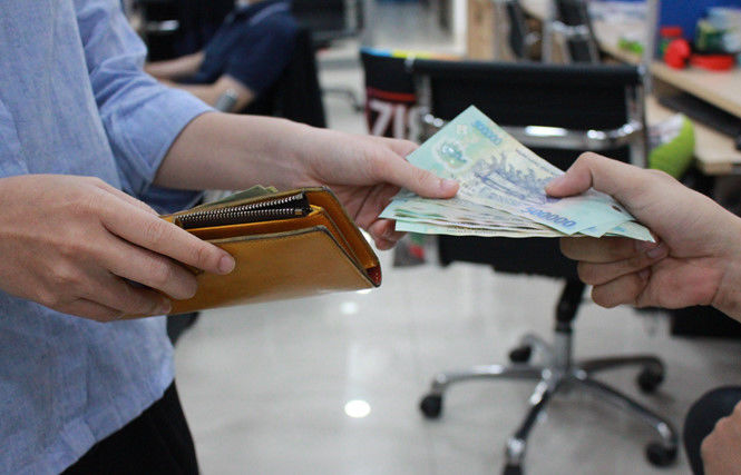 Học hỏi vợ chồng trẻ cách tiết kiệm18 triệu/tháng nhờ ghi lại chi tiêu