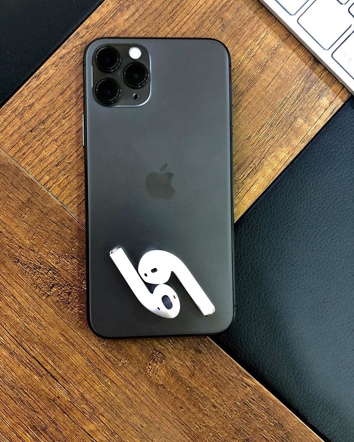 Tin vui: “nhà táo” sẽ tặng kèm Airpods khi mua iPhone vào năm 2020