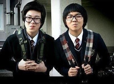 Tình bạn của idol Kpop: TaeYeon và HeeChul quen nhau từ thời thực tập