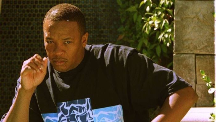 Top 10 sao kiếm tiền đỉnh nhất thập kỷ: Dr Dre vượt mặt Taylor Swift