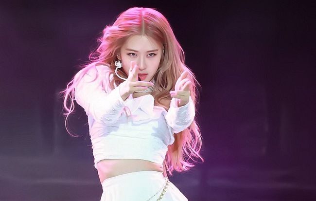 Top nữ idol có màu giọng đẹp nhất Kpop: Rosé gây tranh cãi vẫn hạng 2
