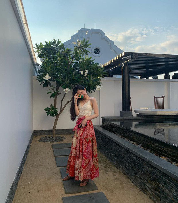 Sao Hàn diện Street style giản dị hết nấc khi sang Việt Nam
